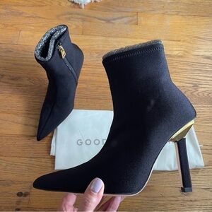 NEW Good American Black Neoprene Ankle Booties GA116SN-X Size 5.5 NWT